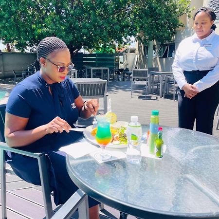Aquarian Tide Hotel Gaborone Zewnętrze zdjęcie