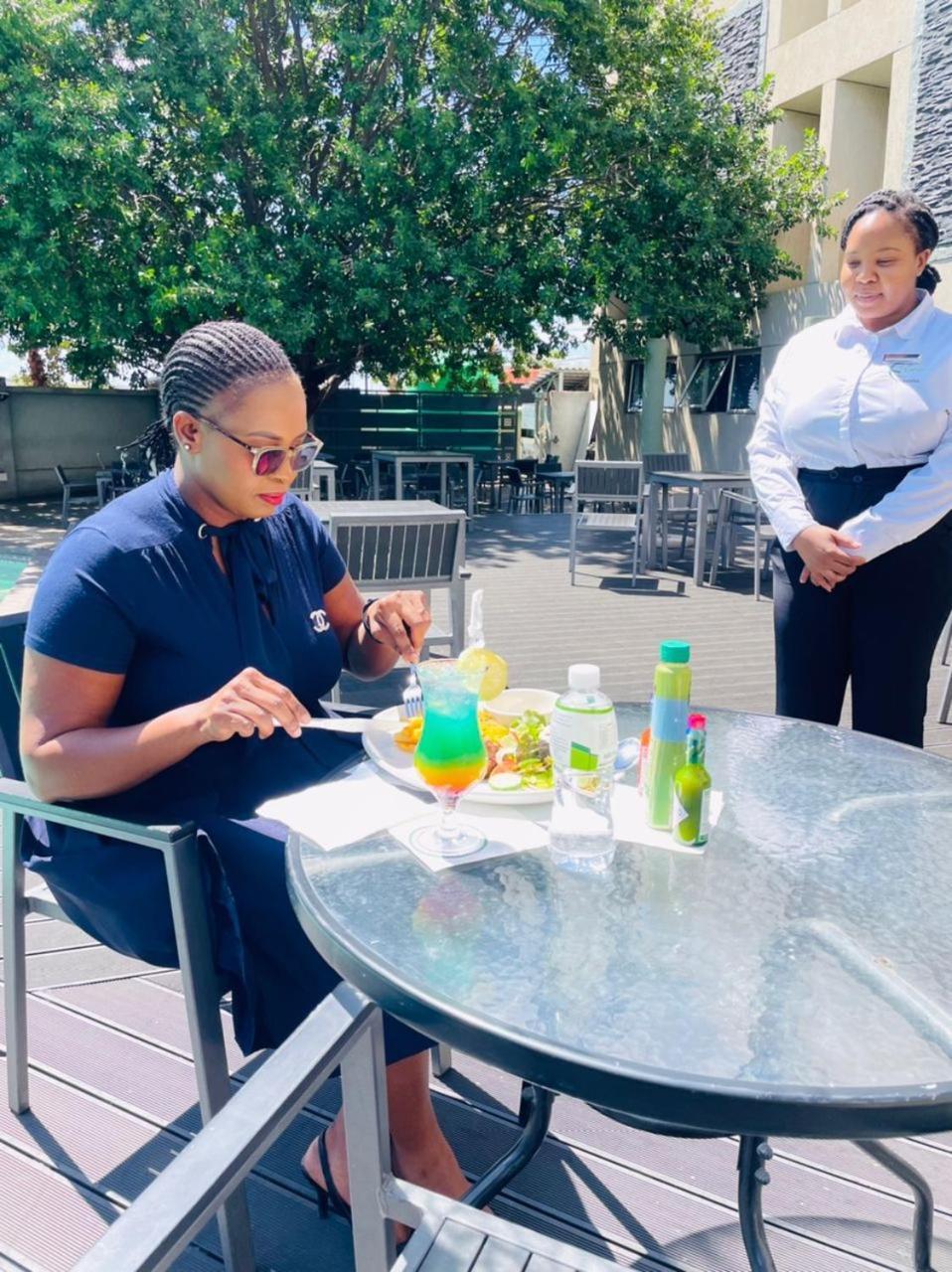 Aquarian Tide Hotel Gaborone Zewnętrze zdjęcie